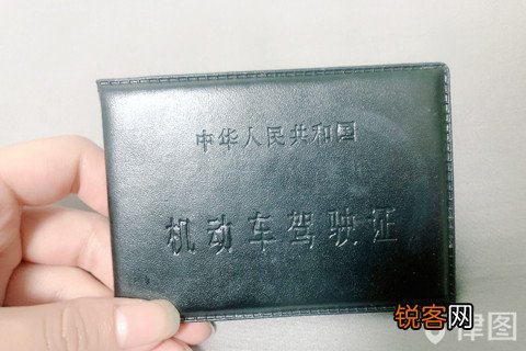 解除劳动合同时经济补偿金算试用期吗