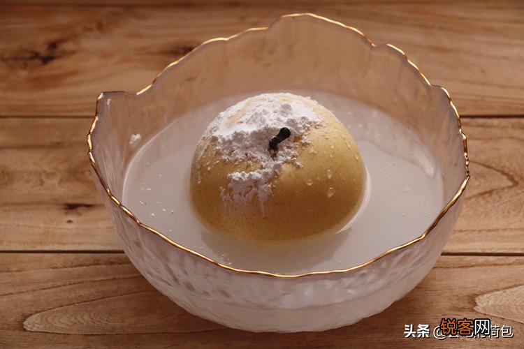 正确煮梨水的方法窍门 梨汤不发苦不变黑