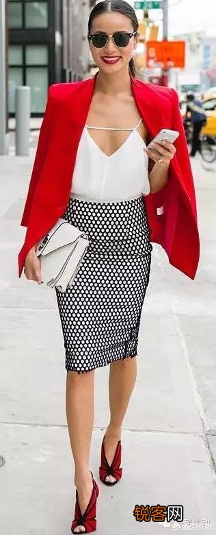 着装最好不要超过几种颜色？搭配时该注意什么？