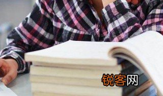 见缝插针是贬义词吗 成语见缝插针是贬义词吗