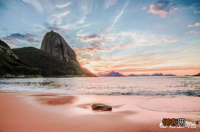 摄影构图时,如何搭配好画面中的色彩？