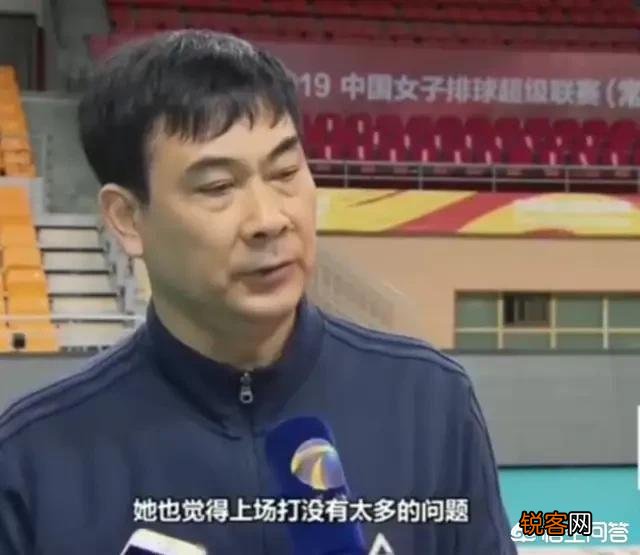 天津骨科专家随天津女排抵常州,李盈莹未上场训练,友泉出招蔡斌接,谁会胜出呢？