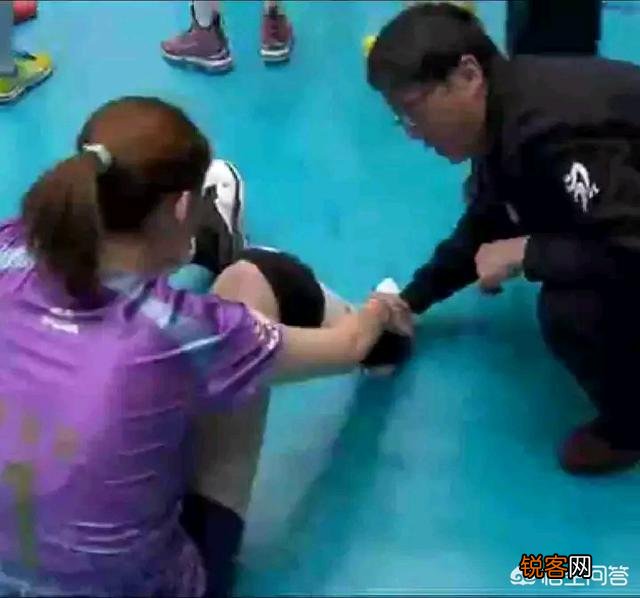 天津骨科专家随天津女排抵常州,李盈莹未上场训练,友泉出招蔡斌接,谁会胜出呢？