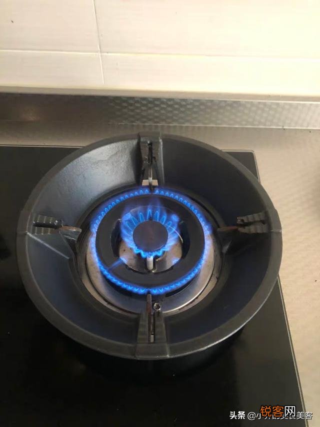 有哪些好用到让你想流泪的厨房神器？