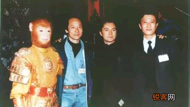 1996年六小龄童出演的中美合拍《大闹天宫》为什么会夭折？