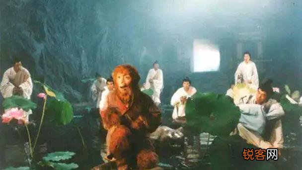 1996年六小龄童出演的中美合拍《大闹天宫》为什么会夭折？