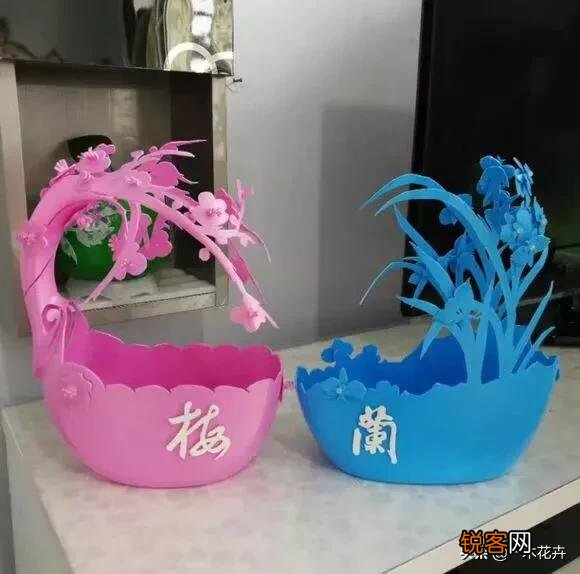 洗衣液桶怎样做花盆？