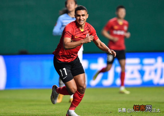 中超：亚泰2-0广州城 埃里克破门
