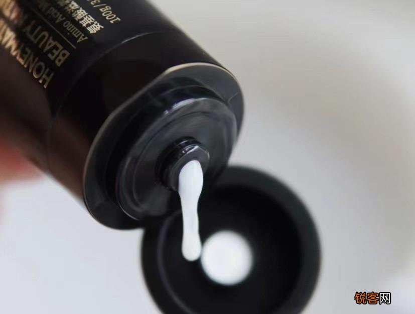 洗面奶的正确用法 如何选择洁面产品
