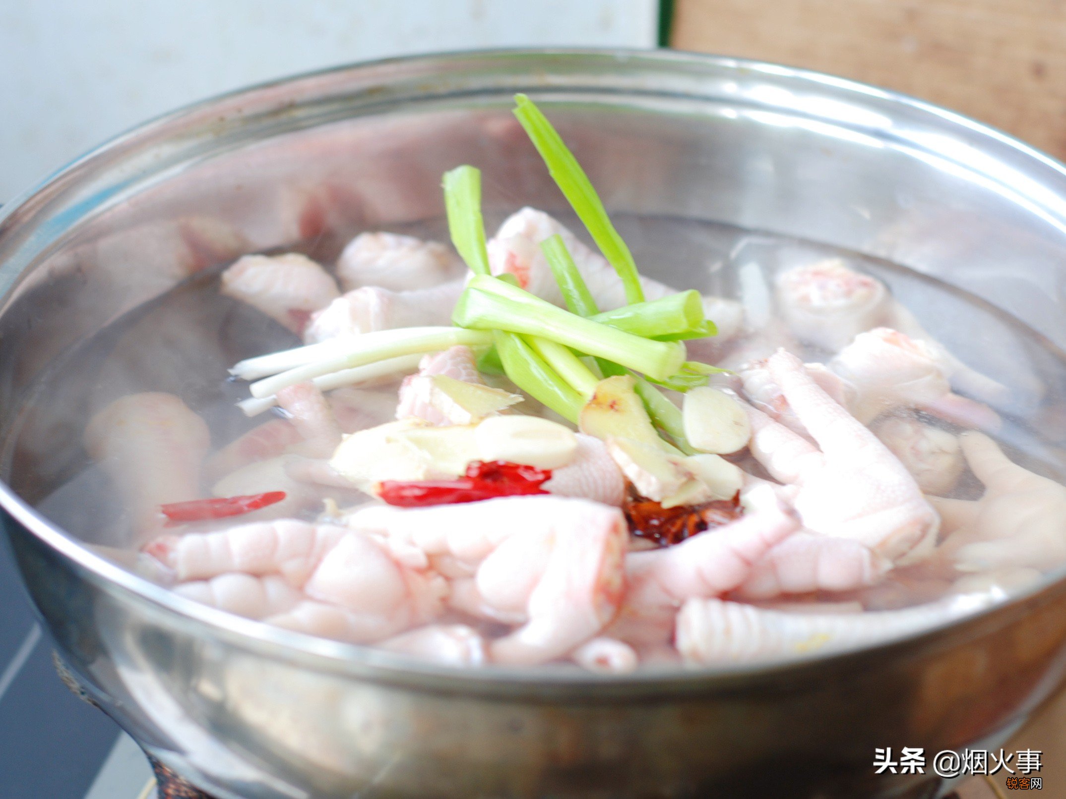 山椒凤爪的做法 追剧必备零食