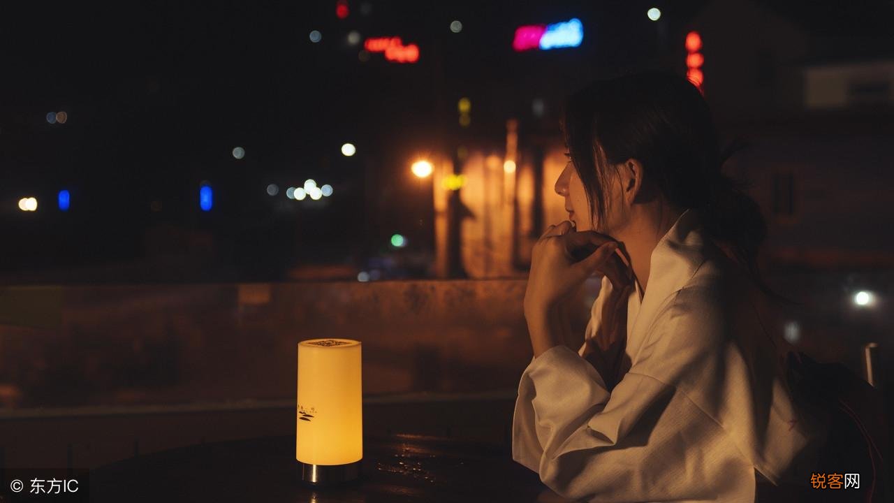 心中难受的说说朋友圈句子 句句触碰泪点