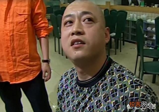 《征服》里如果封彪不肯跪下叫刘华强“爷”,刘华强会不会真的杀了封彪？
