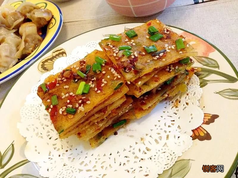 酱香饼的正宗做法 其实不用揉面平底锅就能做