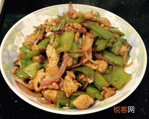 青椒洋葱炒鸡肉