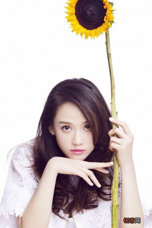 中国现代选出十大美女你会怎么排名？