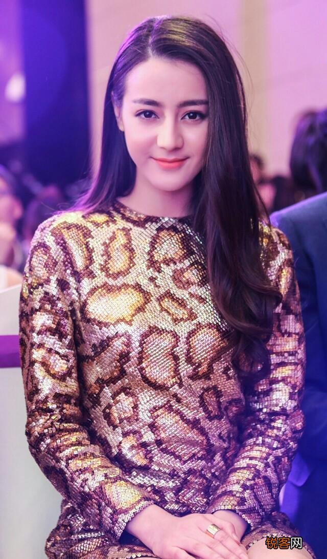中国现代选出十大美女你会怎么排名？