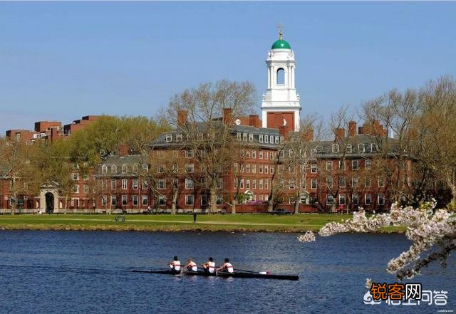 俄罗斯和美国到底谁实力强？