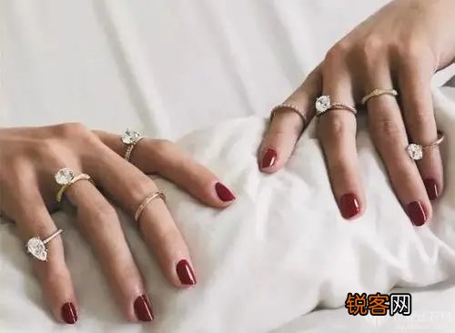 戒指的戴法和含义 十根手指戴戒指的含义是什么 不懂的人，千万不要乱戴哦