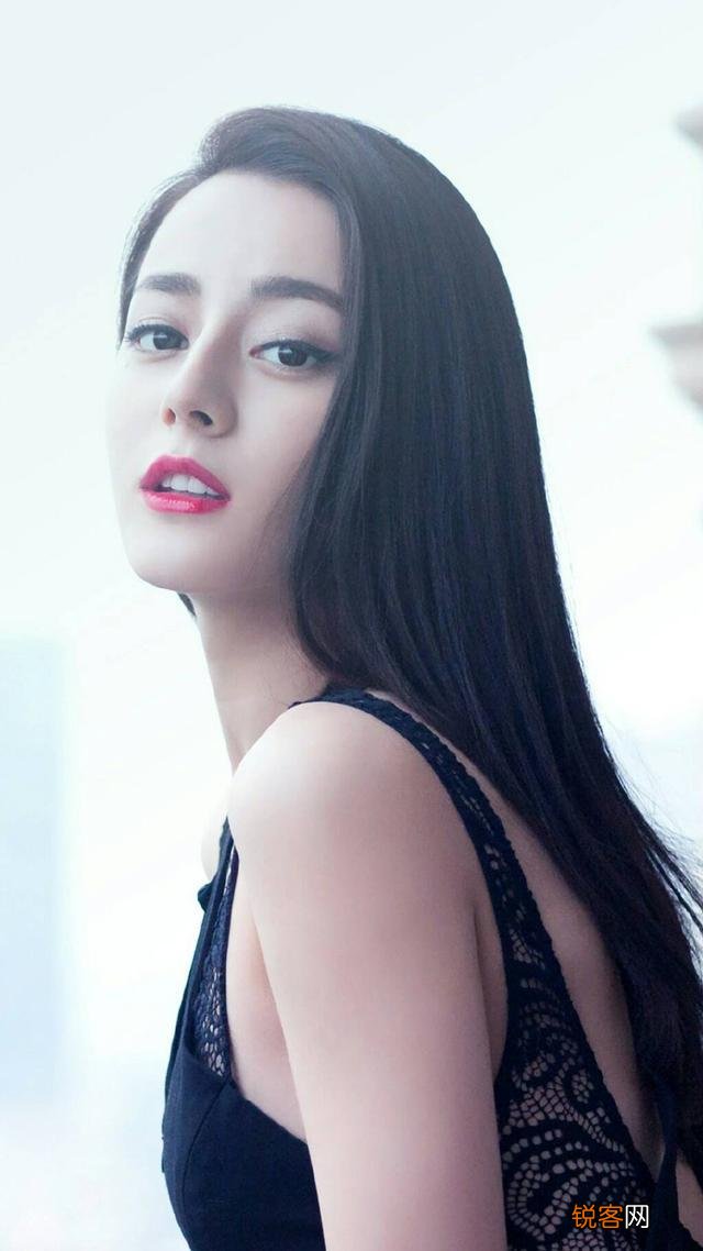 如果baby、热巴、杨幂和丽颖都是你女神,在你心中的排名是谁第一？