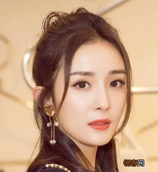 你认为中国女演员的排名是怎样的？