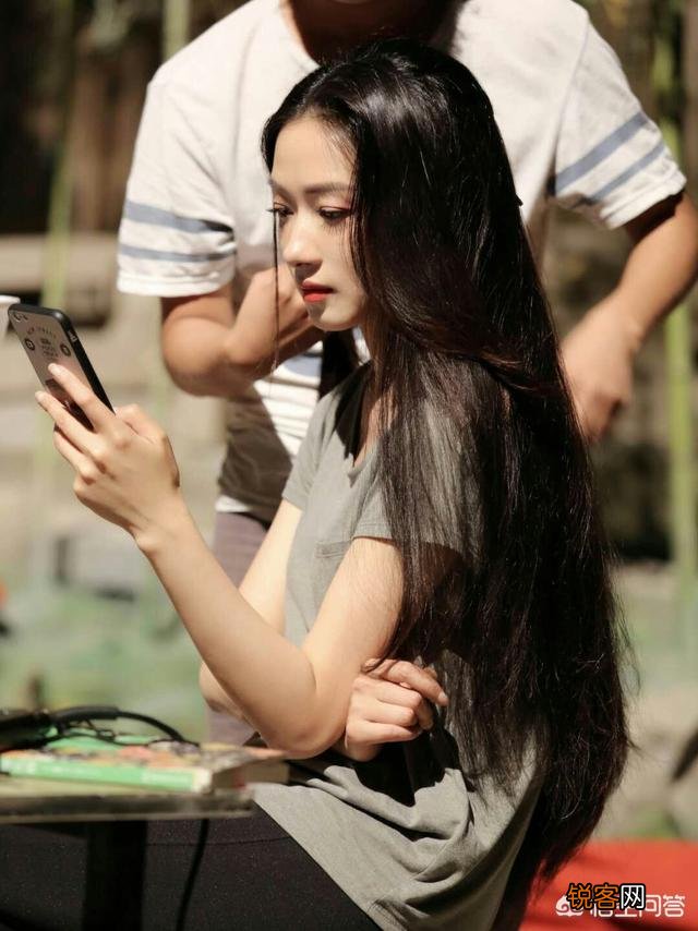 当今中国娱乐圈容貌最美女明星排名前三名,你心目中都有谁？
