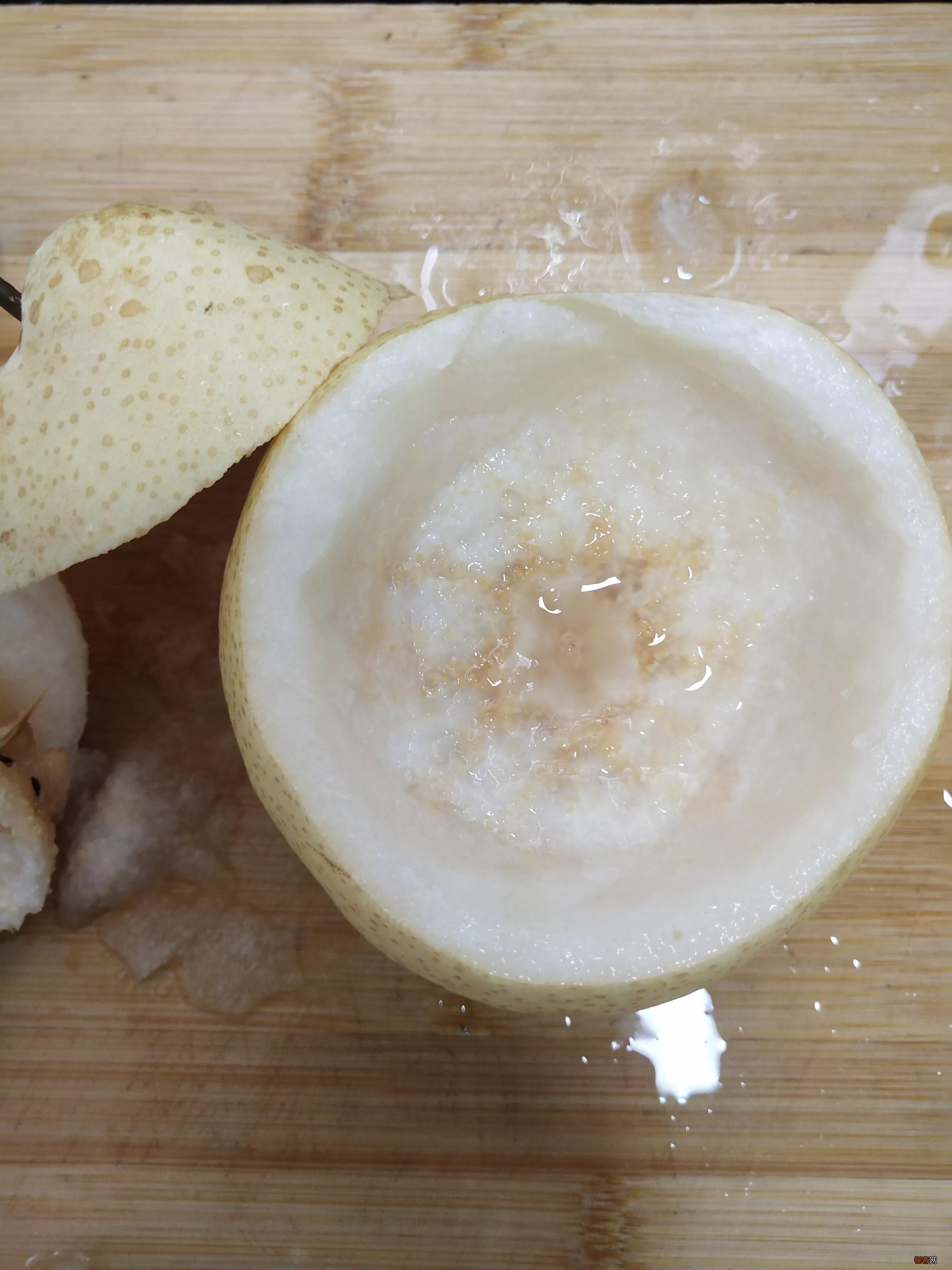 冰糖雪梨怎么做 秋季润肺止咳效果好