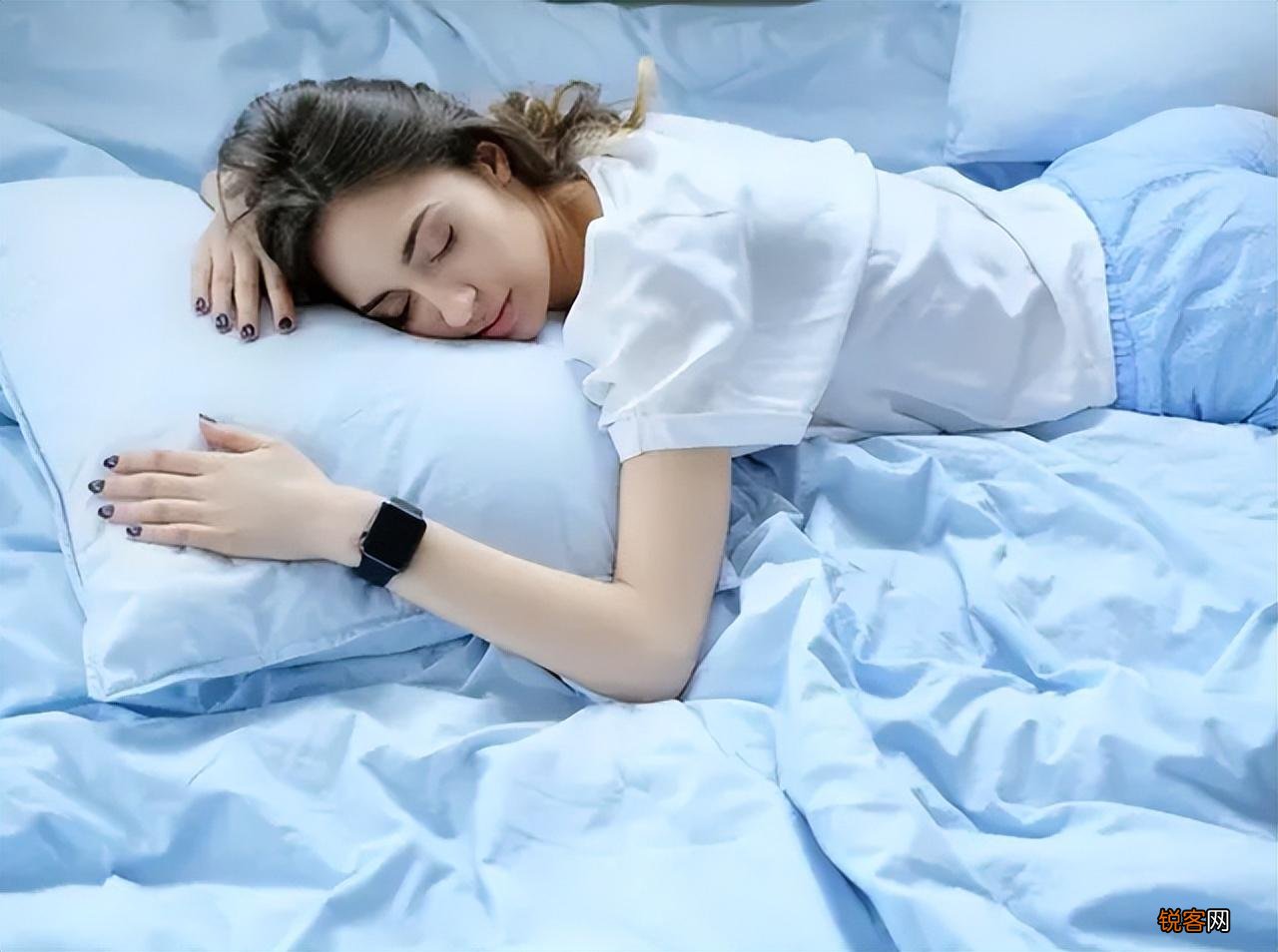 女性长期戴玉镯的好处 戴玉手镯的注意事项