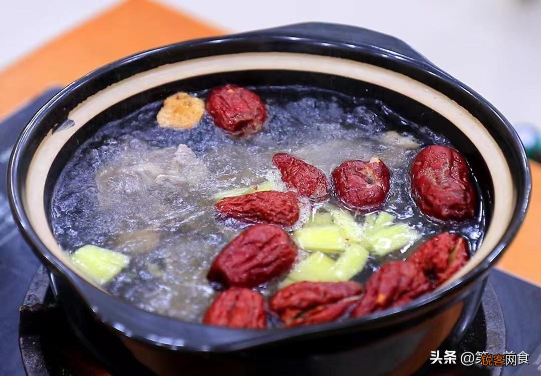 美容养颜汤 常喝这些越来越美丽