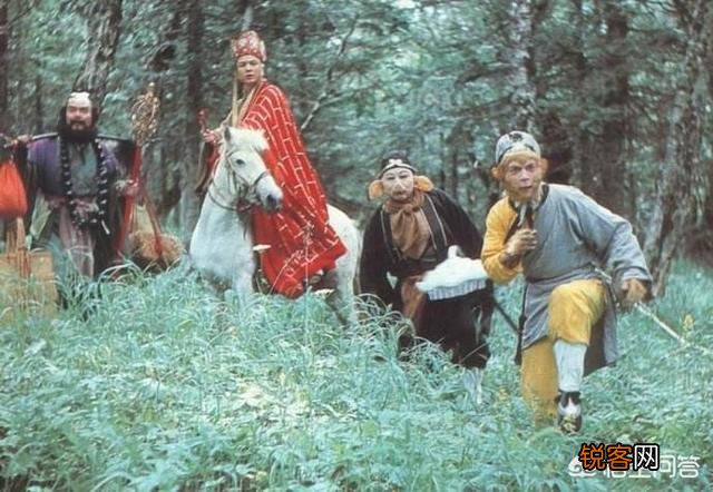 为何72版《西游记》被永久禁播？“蜘蛛精”竟然穿着超短裤？