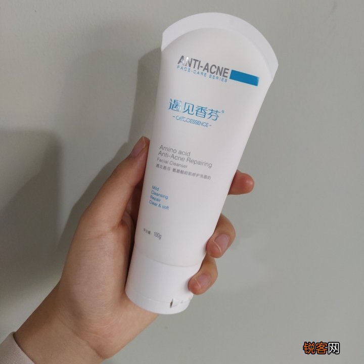 如何选择适合自己的洗面奶 油性皮肤如何专业地挑选洗面奶