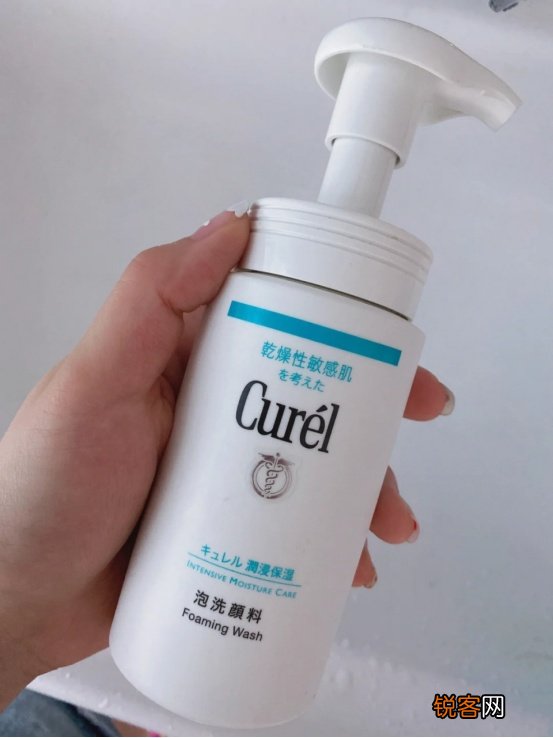 如何选择适合自己的洗面奶 油性皮肤如何专业地挑选洗面奶
