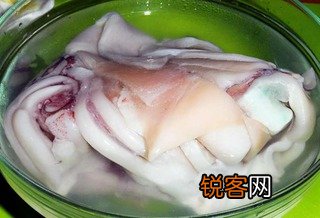 炒鱿鱼的做法