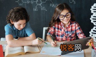 慧崇春江晓景古诗的意思 慧崇春江晓景古诗到底啥意思