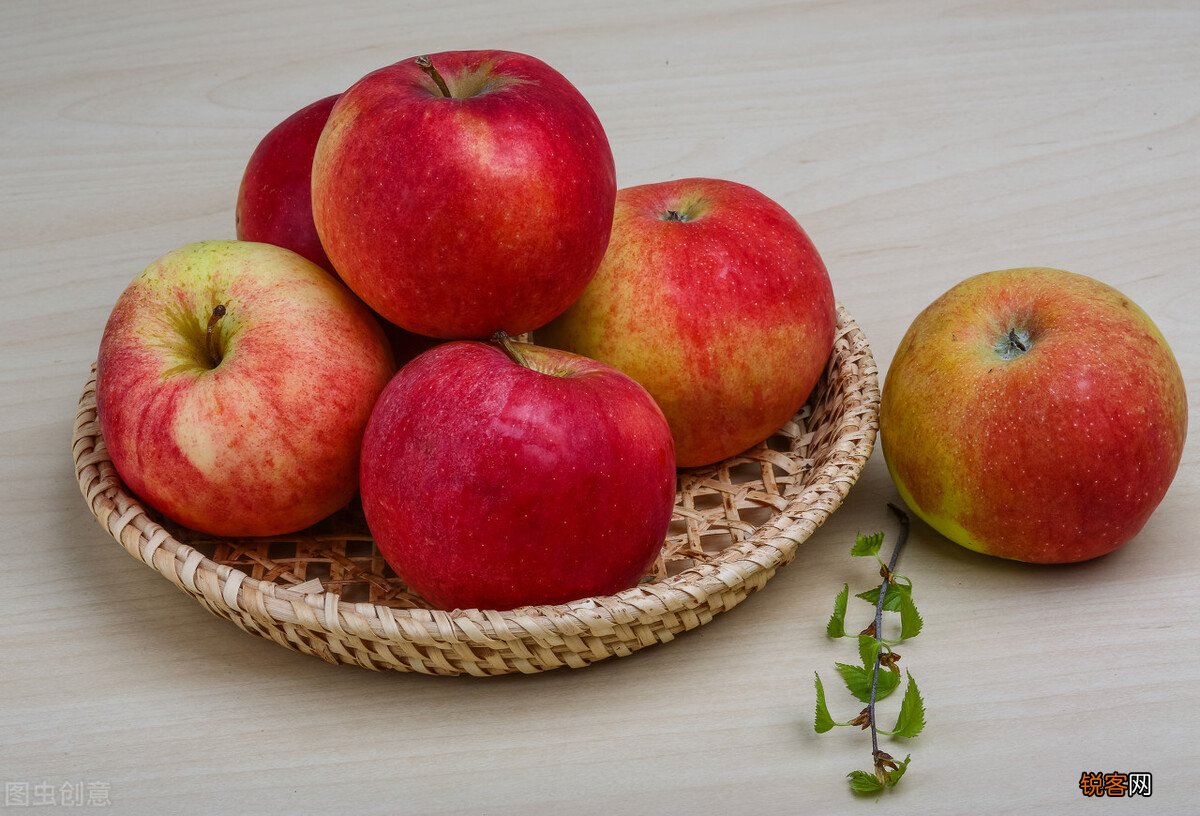 蒸苹果蛋糕的做法 绵软香甜 一学就会