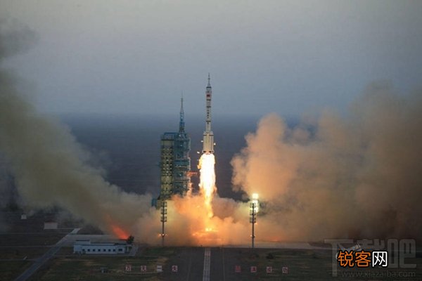 神舟十一号航天员是谁叫什么？神舟十一号航天员有哪些？