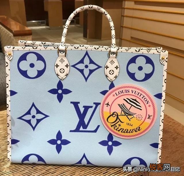 LV、蔻依,爱马仕的这几款蓝色包包你更喜欢哪一家？