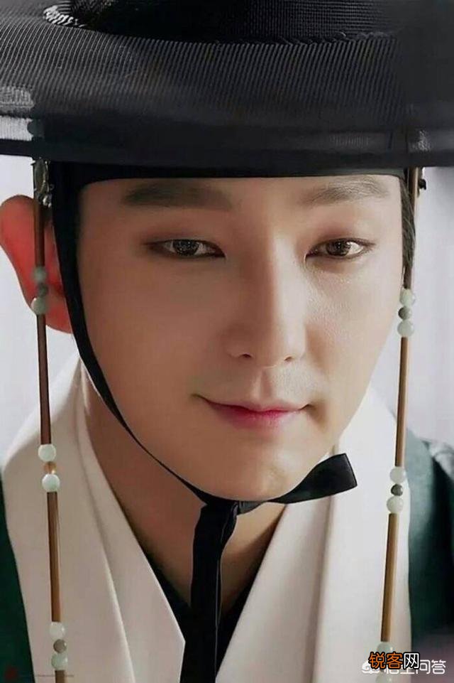 还记得韩国花美男李准基么？