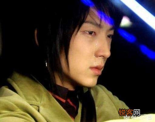 还记得韩国花美男李准基么？