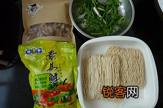 核桃素炒面的做法