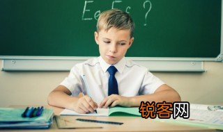 向右转用英语怎么说 如何用英语表达向右转