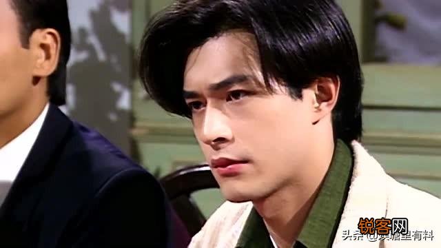 有哪些可以称为神颜的男星？