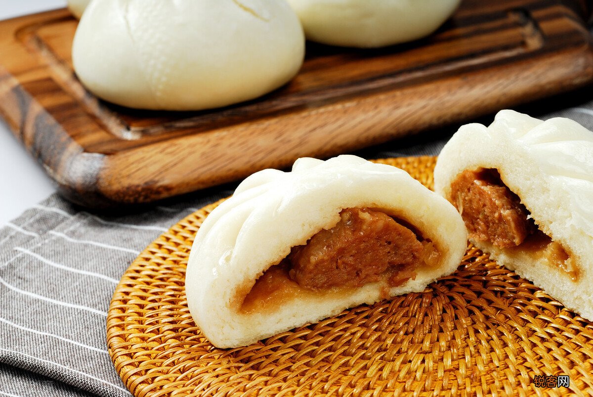 蒸肉包子蒸多长时间最佳呢 牢记“这2点”，包子蒸的透，香浓又多汁