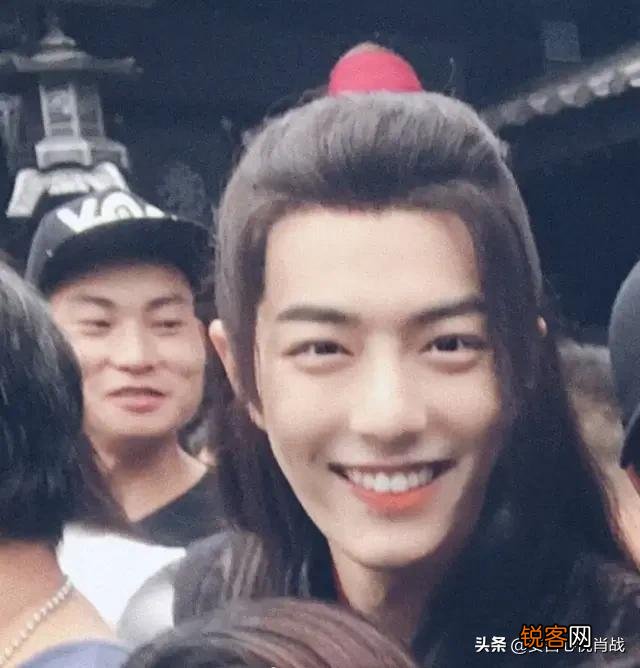 新晋小生“四美男”肖战、宋威龙、许凯和徐开骋,你觉得谁更帅？