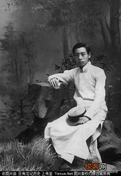 在你眼中,东亚男人长相的巅峰是谁？
