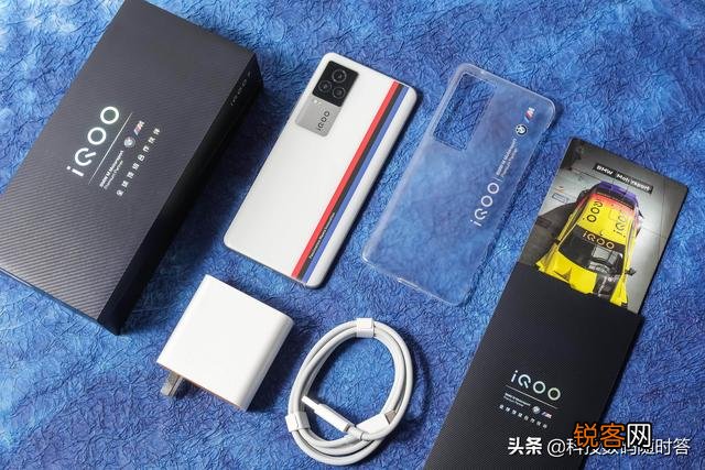 美国人用什么手机,为什么中国人喜欢用苹果？