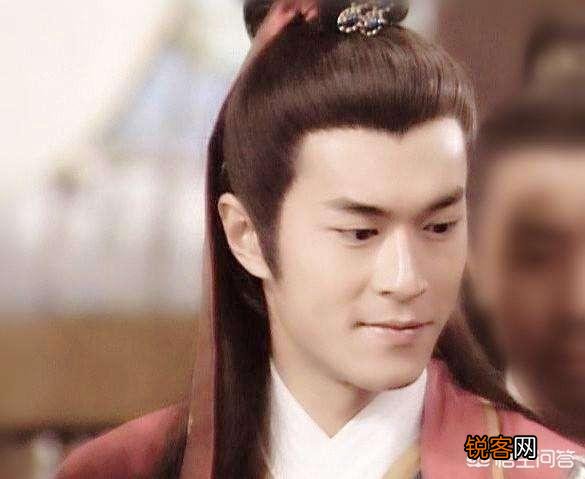 你觉得哪些男或女明星的颜值“出道即巅峰”?