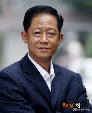 王志文是什么时候出名的？