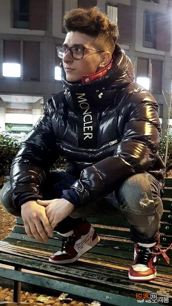 本人男 羽绒服要怎么穿才显得不臃肿？