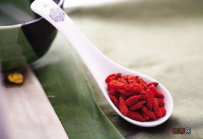 枸杞为何被称为美食伟哥 枸杞对男人性能力是什么作用