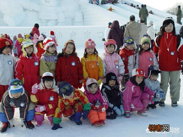 日本女生在冬天光腿真的不会冷吗？对此你怎么看？